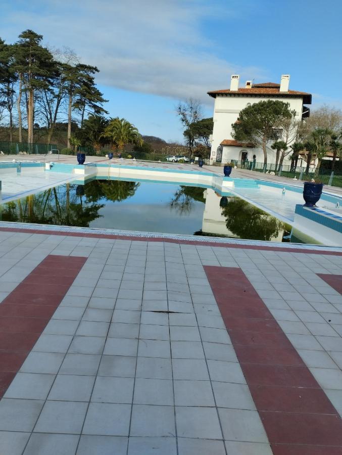 Cote Basque Apartment Юрюня Екстериор снимка