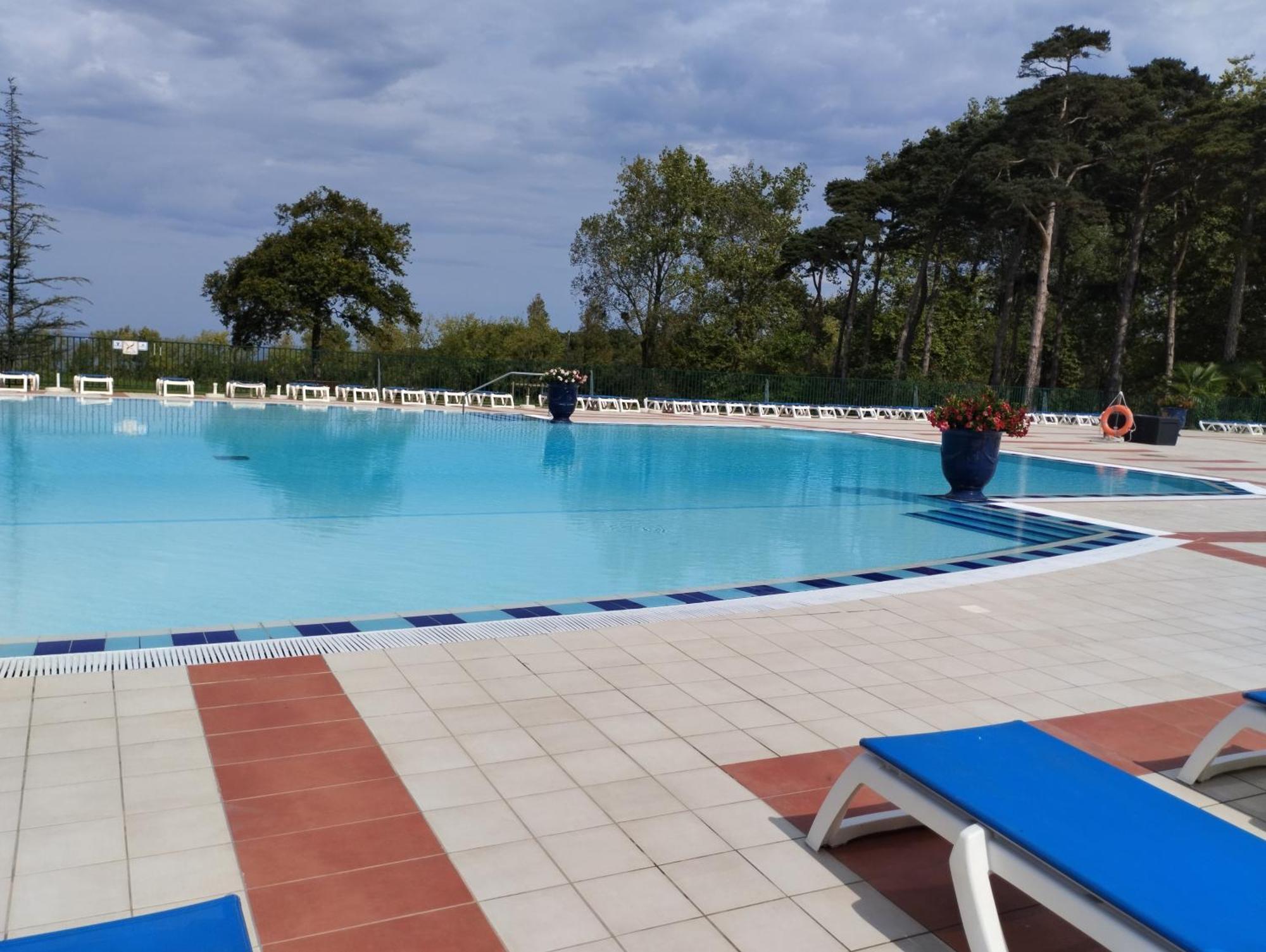 Cote Basque Apartment Юрюня Екстериор снимка